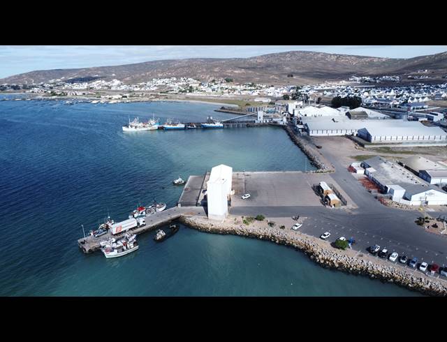 472M² VACANT LAND FOR SALE IN STEENBERGS COVE